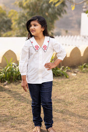 White Large Collar Shirt