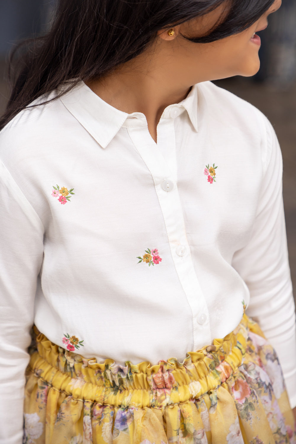 EMBROIDERY SHIRT AND ORGANZA SKIRT