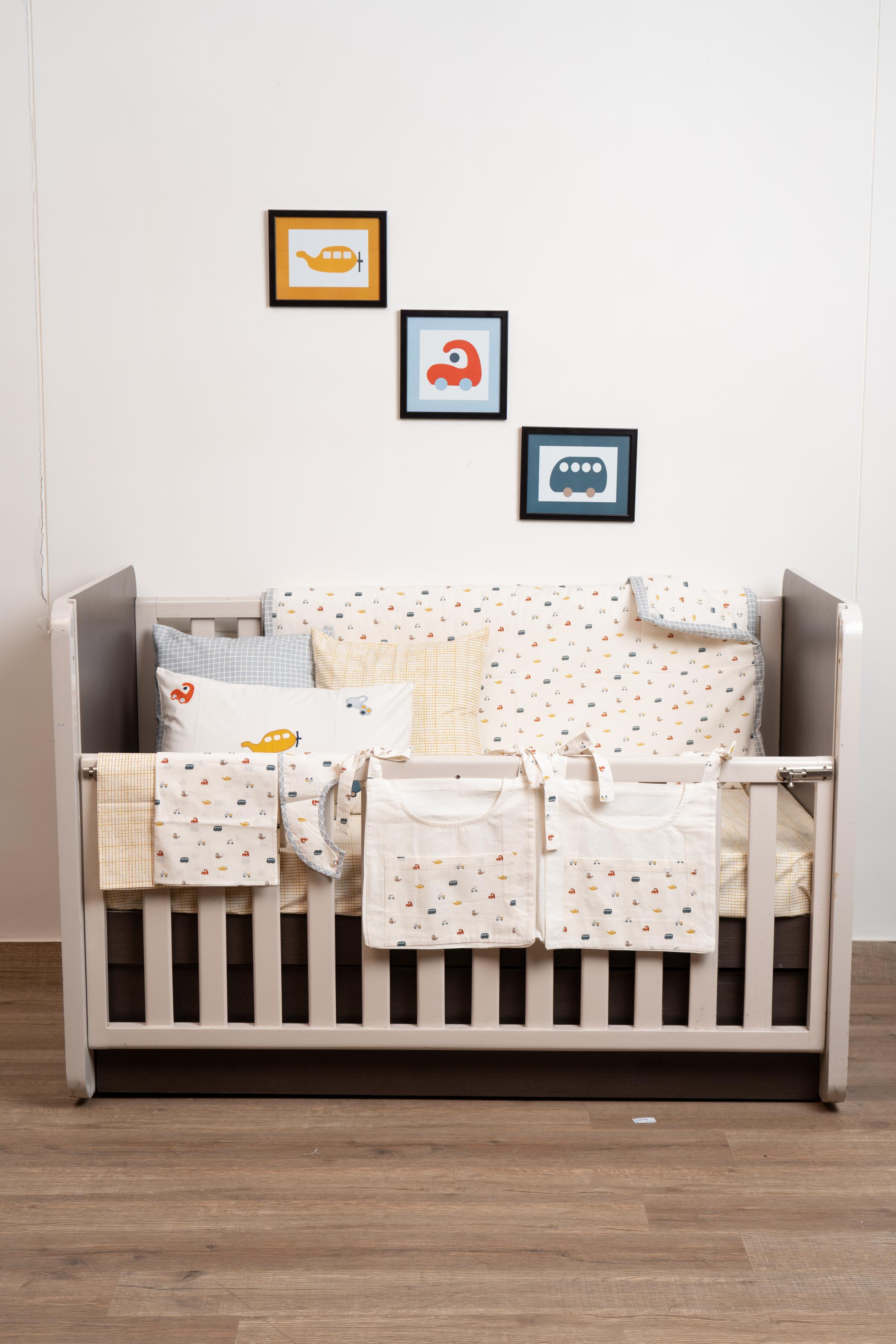 Tiny Traveller  Bedding Set