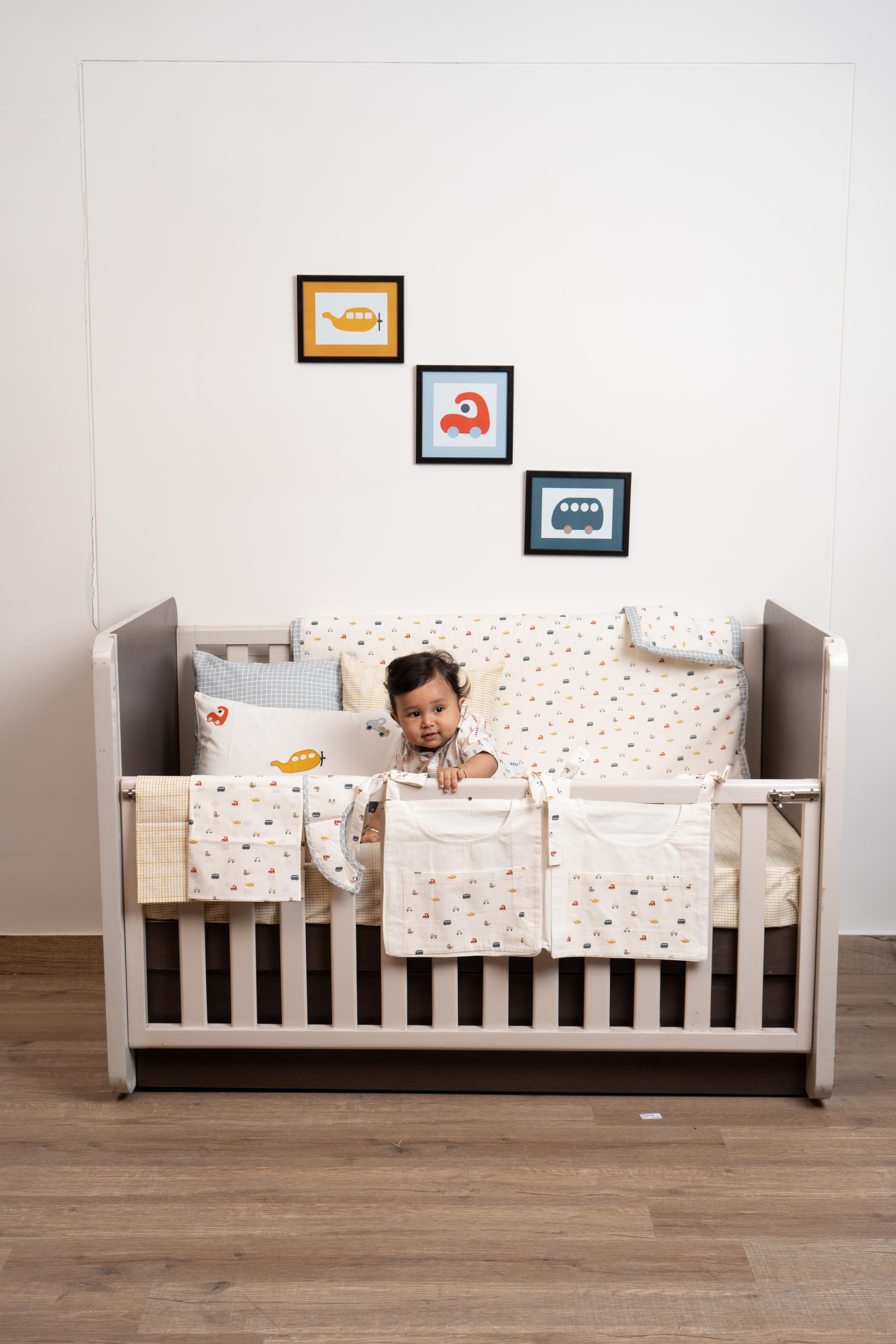 Tiny Traveller  Bedding Set