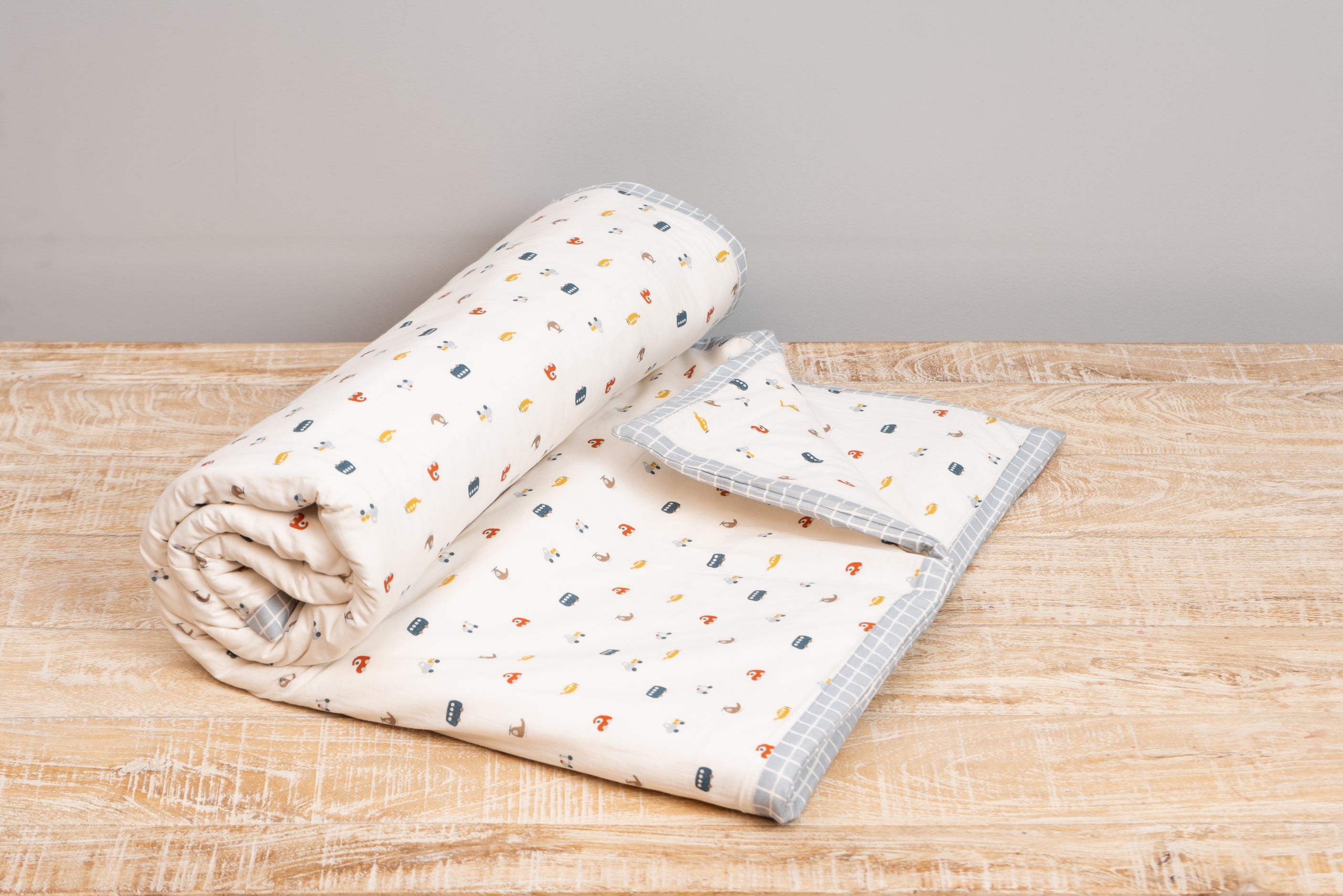 Tiny Traveller  Bedding Set