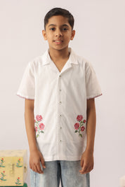 White Cross-Stitch Rose Camp Collar Shirt For Boys