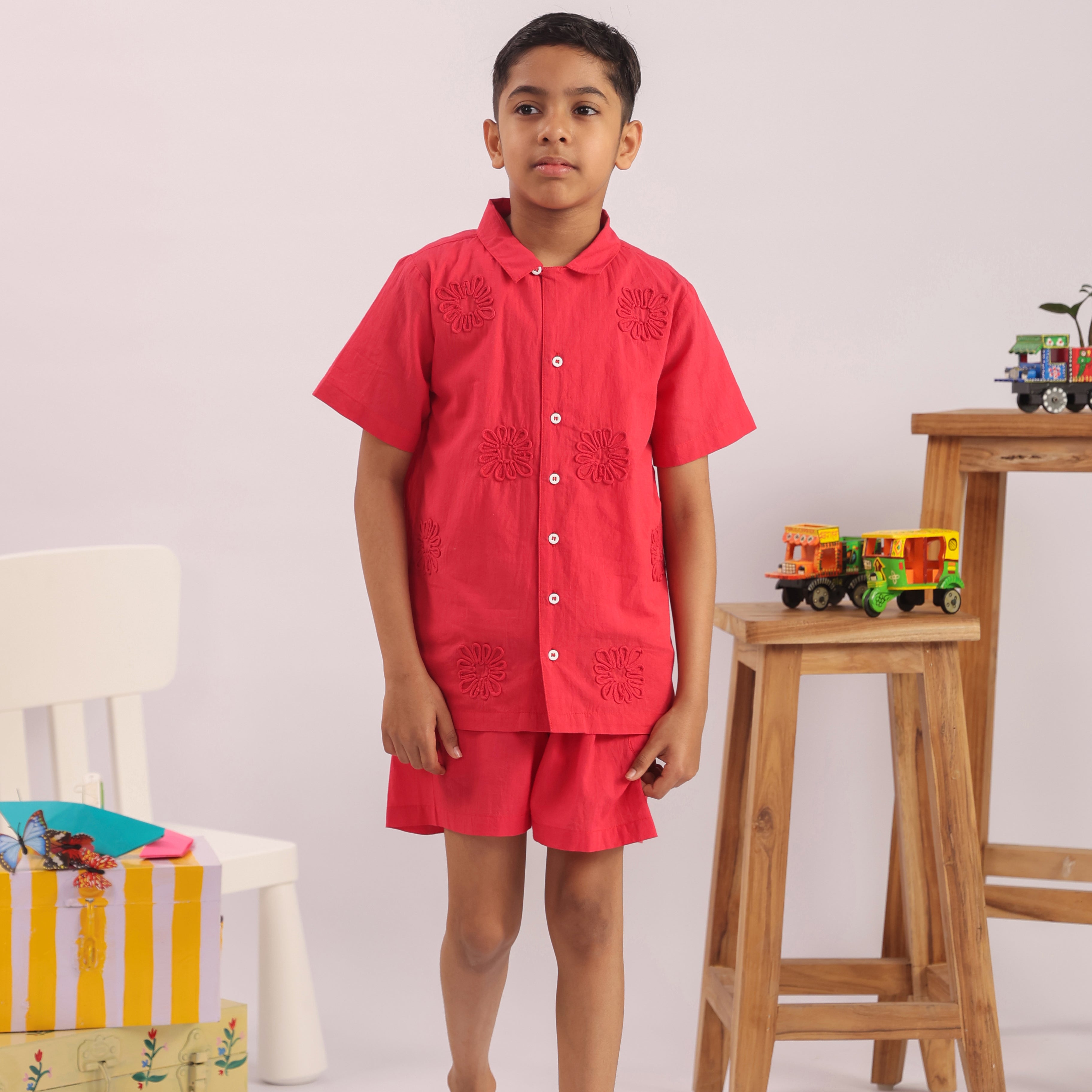 Boys Red Floral Appliqué Cotton Shirt & Shorts Set - Premium Skin-Friendly Kids Wear India - The Little Trunk