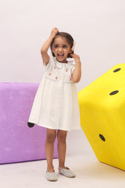 White Embroidered Peter Pan Collar Dress