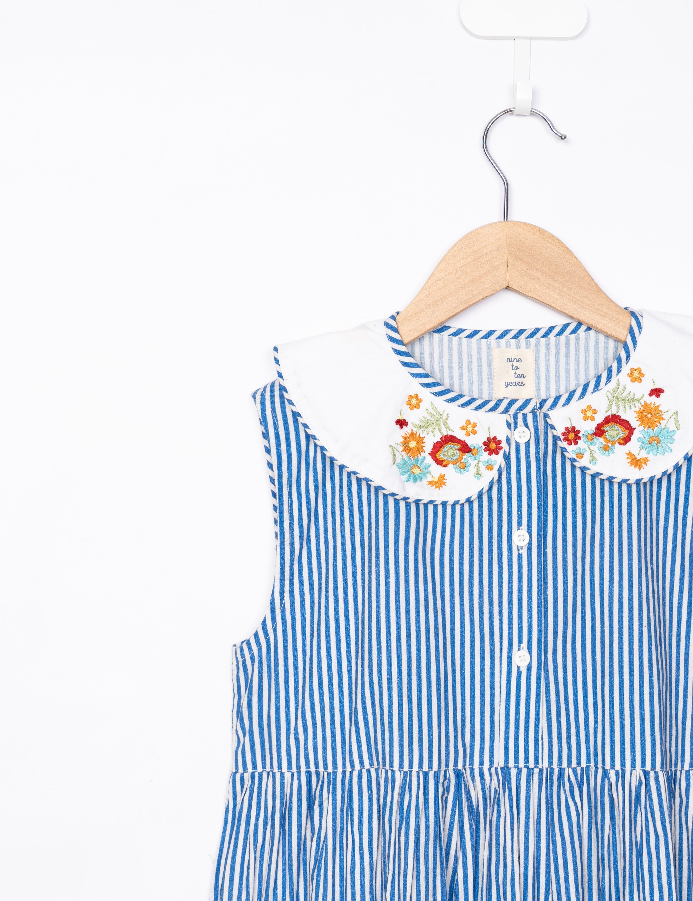 girly clothes