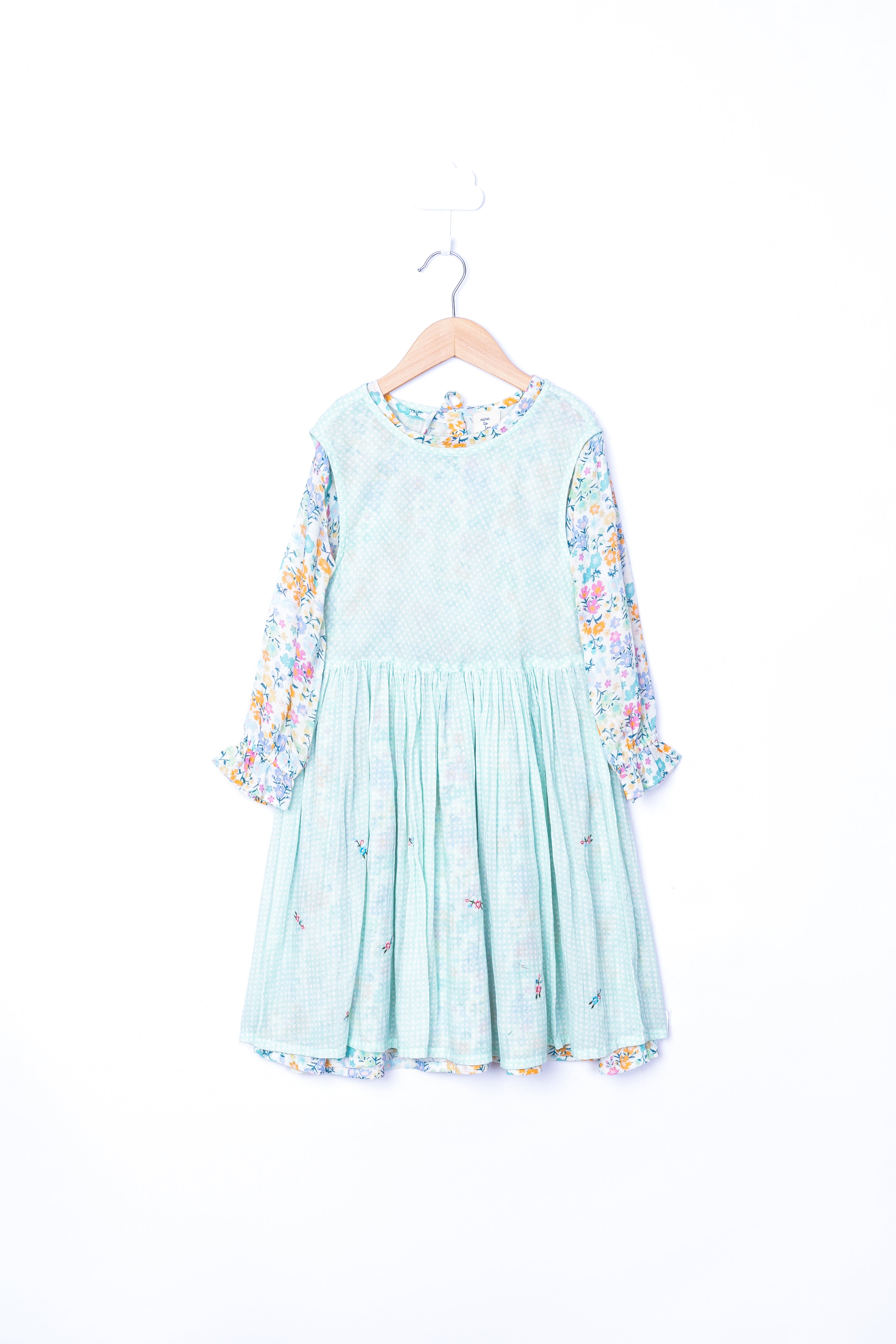girly clothes