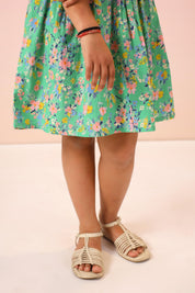 girly clothes