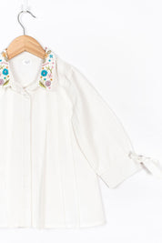 Embroidery Collar Shirt