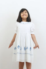 White Floral Embroidery Dress