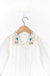 girly clothes